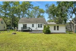 The Sunset Getaway, Modern 3BR w Deck Minutes from I-65, Fenced Yard - 6