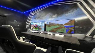 1651LA WAW Family Moana-Themed Escape with Game Room & Private Pool - 2