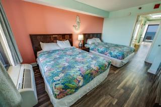 High Direct Oceanfront - Sandcastle South w Pools - 4