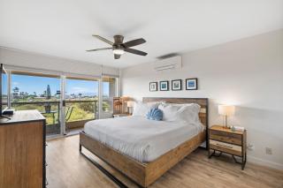 King Studio with Pool, Split AC, Across Kamaole II Beach Park - 0