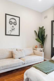 1DP8 Abnb-Style Heart of Sydney, Steps to Harbour Bridge and BusStop - 3