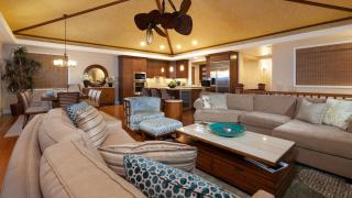 LOTUS PAD Vibrant KaMilo 4BR Home with Heated Pool and Spa - 2