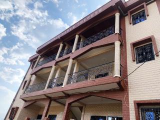 2 bedrooms, 1 living room in Chapelle Liboudi Yaounde - 0