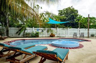 Walk to Beach! Key West Paradise with Ocean View - 0