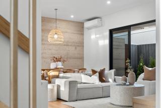 Grandview Luxe- Central Barwon Heads, Brand New, Sleeps 6, Aircon, Parking, WIFI, walk to beach and shops - 6