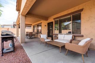 Pinnacle Breeze-Private Backyard-Mins to Six Flags - 3