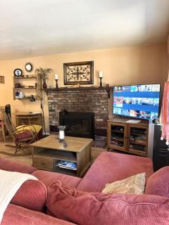 CYH0822 - Pinter Pines Retreat home - 5