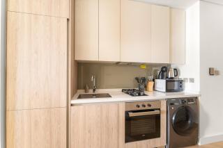VayK - Bright Studio Overlooking The Canal in Business Bay - 3
