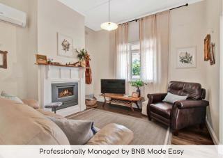 Love Nest - Contemporary Eclectic Charm Firepit - 0