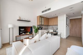 Relaxing Studio with Balcony & Pool in Haven Tower - 7