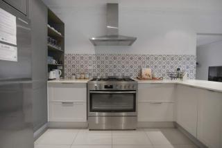 Cozy Caroline - Near CBD Family retreat - 2