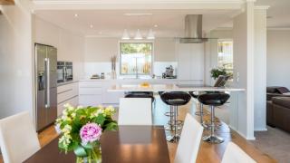 Magic on Molesworth - 2BR townhouse near CBD - 9