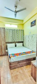 Hotel R S RESIDENCY - 8