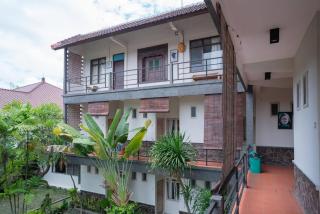 Urbanview Hotel Wayan Mansion - 6