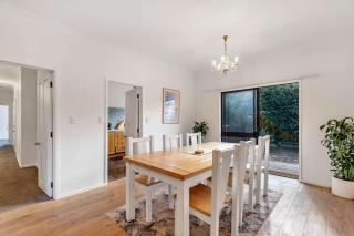 Cosy 6BR & 6BA Redwoods Lodge upto 14 People - 8