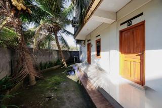Soka Asri Guest House near Bali Zoo RedPartner - 1