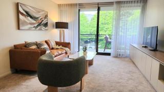 Luxury Newly Furnished 2BR Apartment in Barton - Hosted by Canstay - 6