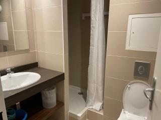 Studio 4 pers, piscine, animaux admis, Gourette - FR-1-860-56 - 2