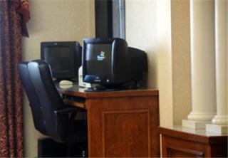 Best Western Inn & Suites - 7