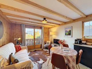 Appartement cosy avec balcon près du centre de Combloux - FR-1-560-170 - 0
