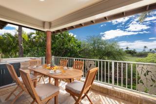 PiH: Wave and Wander~ Private heated poolspa Beach Club Bikes - 1