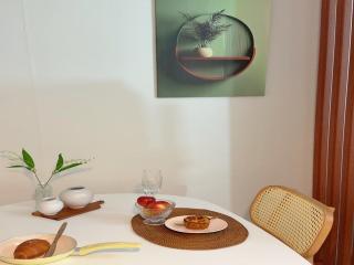 Seoul National University, 5 minutes near Seoul National University Station - 7