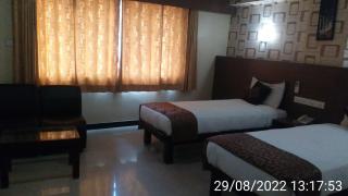 Hotel Shiva Grand - 4