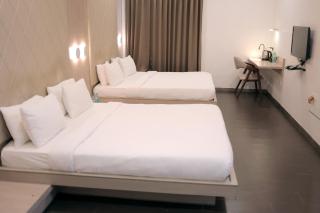 Palmgreens Suites & Banquet - 7