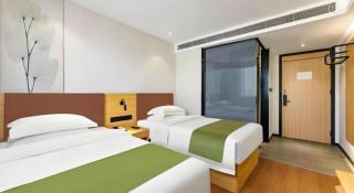 GreenTree Inn Express Datong High-Speed Railway Station Old City Wall - 8