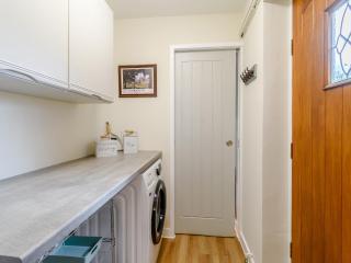 Mrs Cracker's Cottage - 1