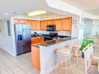 Crescent Shores S 210 - 3