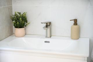 Peaceful Getaway near Riverwood Station & Cafés - 5