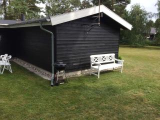 Child-Friendly Holiday 500 Meters From The Beach - 2