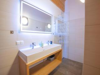 Luxury penthouse in Brixen im Thale with Parking - 2