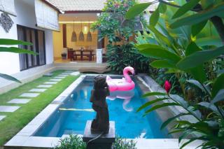 Villa Sinergi 2BR Tranquil Villa in Seminyak - 7
