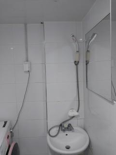 Mangwon Station and Mangwon Traditional Market, stay, entire house 2nd floor - 3