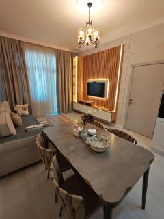 Bright & Cozy Apt 2 Rooms - 9