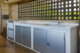 10 seconds to the sea, jacuzzi & BBQ available, ocean view from every room on the beach Terrace - 4