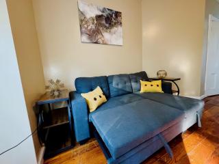 Stylish 2BR Apartment Near Branch Brook Park - 6