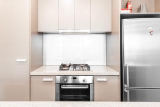 Metro Glow - Sleek Stay with Pool & Perks - 1