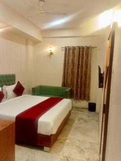 Accuotel Inn Minakshi - Indore - 5