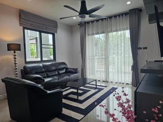 Saint Sean Saraphi - 9