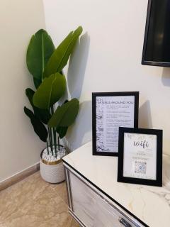 2-BR Apartment-3 min airport - 3