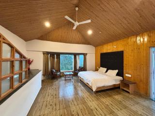 Blue Pine Orchards Villa 2BHK with Sunset Charm - Lansdowne - 5
