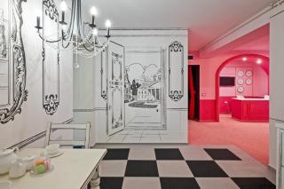 The Krown 11 - Premium Creative Suite in Ivory Residence - 3