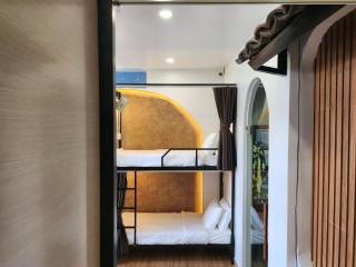 Wanderlust Hostel - Tours and Motorbike Rental - 5