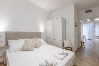 Bilocale comodo e centrale by Host Hero - 1