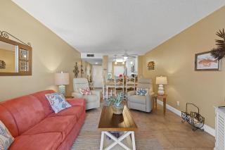 Sea Coast Gardens III 316 - 4