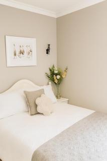 The Acres Retreat -Cosy and Welcoming - 2