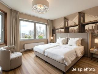 Main Plaza Suite Tower - 8